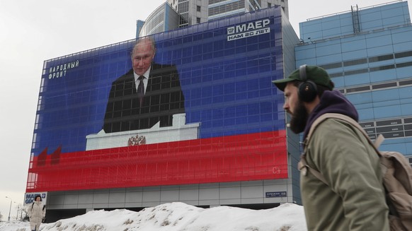 Le discours de Poutine transmis en direct à Moscou.