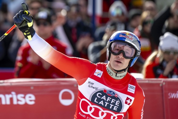 epa11914743 Marco Odermatt of Switzerland reacts in the finish area during the Men&#039;s Downhill race at the FIS Alpine Skiing World Cup in Crans-Montana, Switzerland, 22 February 2025. EPA/ALESSAND ...