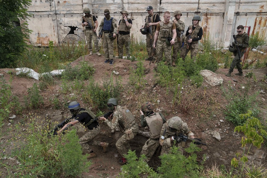 Ukrainian 3rd Assault Brigade recruits train at the polygon in Kyiv region, Ukraine, on Wednesday, July 16, 2025. (AP Photo/Evgeniy Maloletka)
Russia Ukraine War