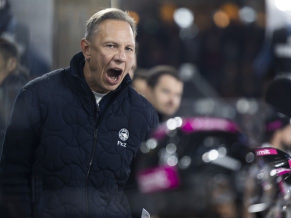 La défaite 5-1 contre Fribourg Gottéron mardi aura été celle de trop pour l&#039;entraîneur de Berne Jussi Tapola.