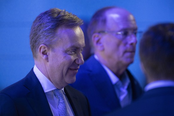 Borge Brende, President WEF, left, and Larry Fink, Co-Chair WEF, pictured a plenary session on the closing day of the 56th annual meeting of the World Economic Forum, WEF, in Davos, Switzerland, Frida ...
