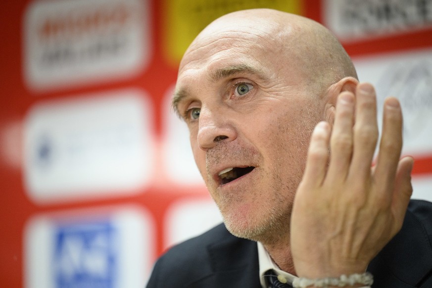 FC Sion&#039;s new coach France&#039;s David Bettoni speaks during a press conference with FC Sion&#039;s Super League soccer team in Sion, Switzerland, Thursday, March 9, 2023. (KEYSTONE/Laurent Gill ...