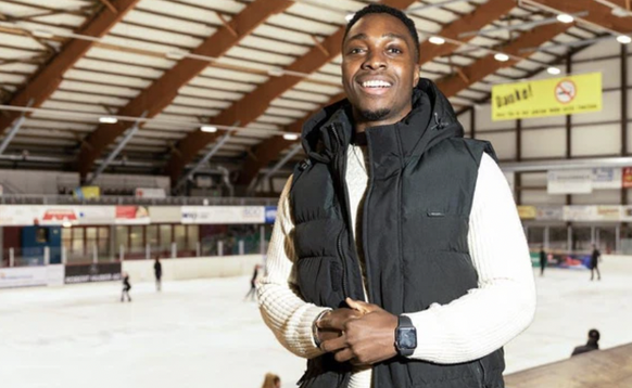 Glody Bonga-Bonga dans sa deuxième maison, la patinoire de Reinach (AG).