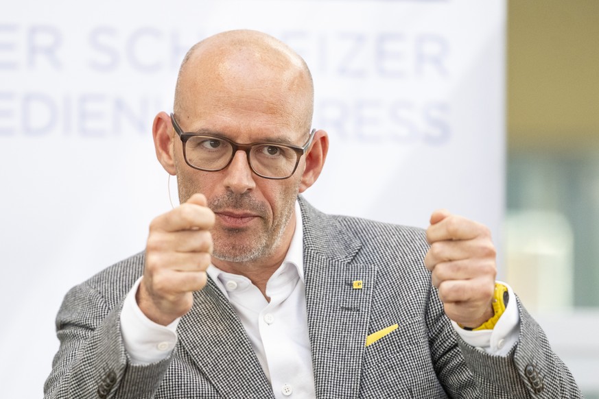 Der CEO der Schweizer Post, Pascal Grieder bei einem Gespraech anlaesslich des Swiss Media Forum vom Freitag, 8. Mai 2026 auf dem Motorschiff Diamant in Luzern. (KEYSTONE/Urs Flueeler)