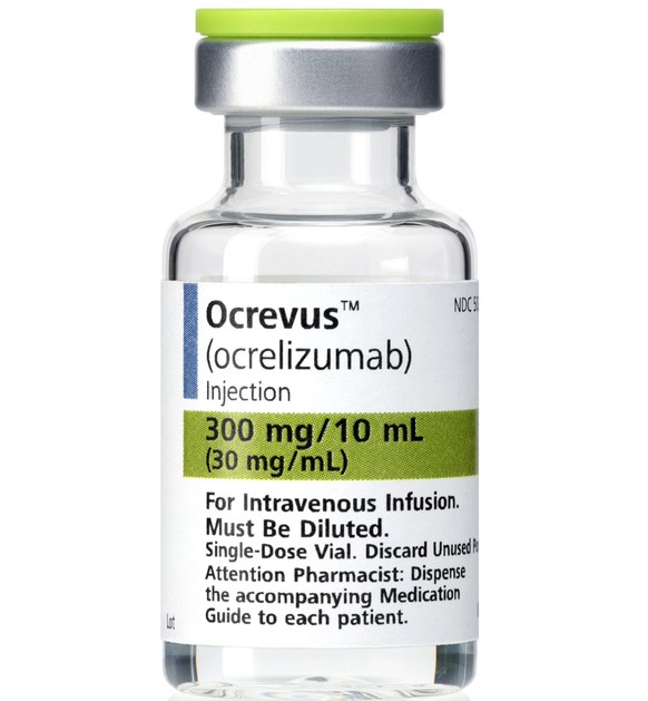Un flacon du médicament Ocrevus commercialisé par Roche.