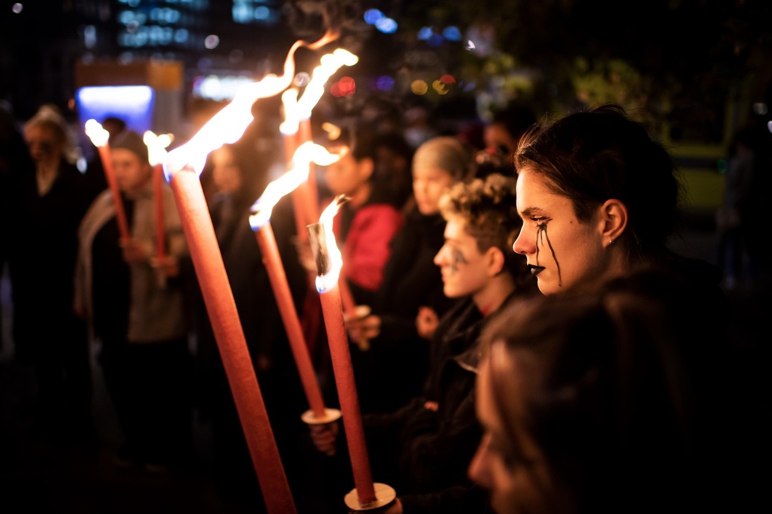 Des femmes manifestent, en octobre 2021 à Genève, pour demander un plan national contre les violences sexistes et sexuelles suite à la 25ème victime de féminicide de l&#039;année.