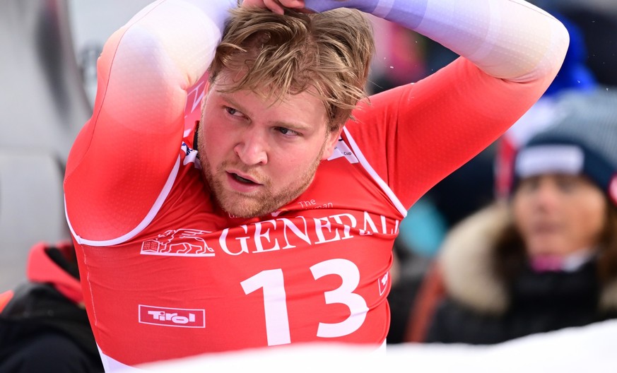 Un skieur suisse critique ses coachs avant la descente des JO