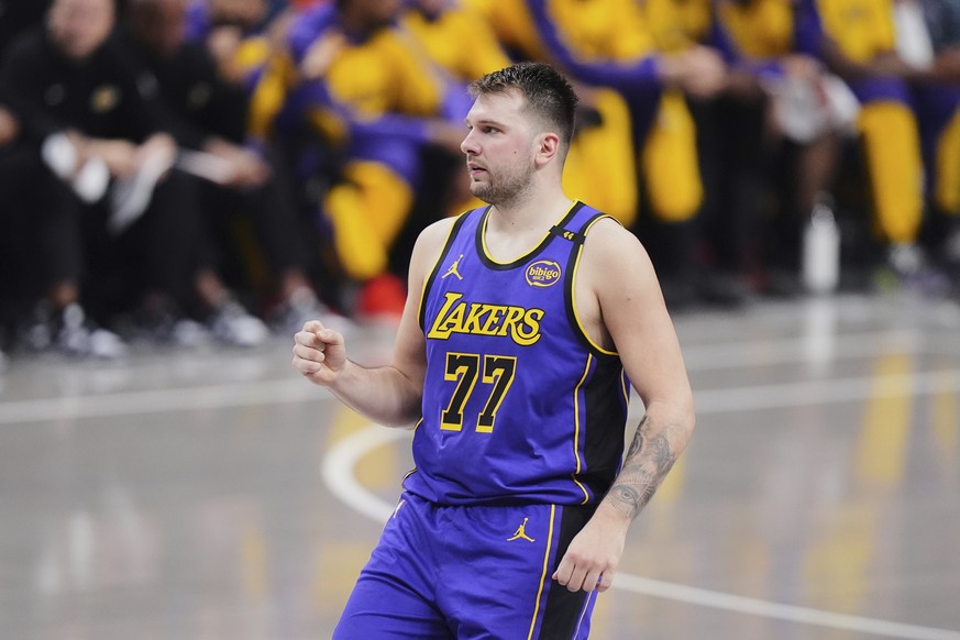 Los Angeles Lakers&#039; Luka Doncic celebrates a basket against the Dallas Mavericks in the second half of an NBA basketball game in Dallas, Wednesday, April 9, 2025. (AP Photo/LM Otero)
Luka Doncic