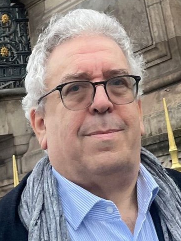 "C'est un mensonge" : Un initié révèle des abus au Louvre