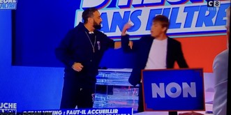 «T'es une merde, bouffon!»:  Hanouna et la Nupes, les tocards du clash