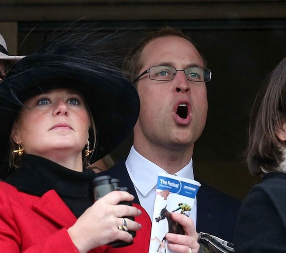 ASCOT, UNITED KINGDOM - JUNE 23: (EMBARGOED FOR PUBLICATION IN UK NEWSPAPERS UNTIL 24 HOURS AFTER CREATE DATE AND TIME) Catherine, Princess of Wales watches &#039;The Sandringham Stakes&#039;, in whic ...