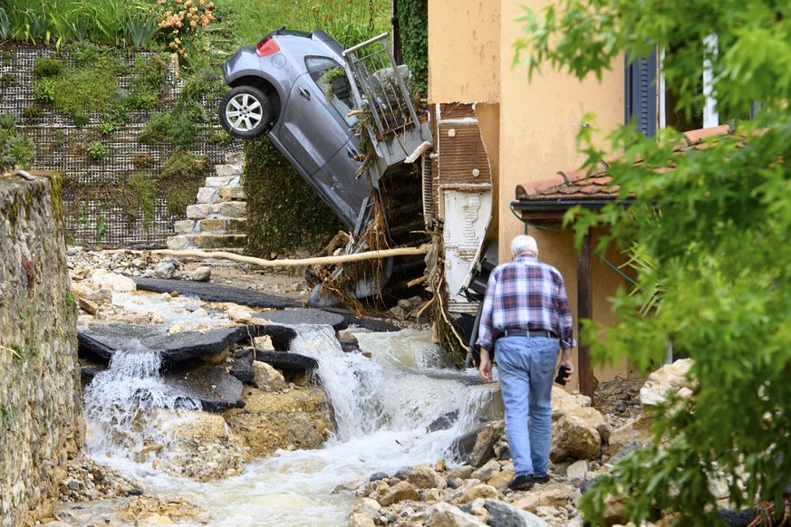 Le village neuchâtelois de Cressier (NE) vivait des scènes apocalyptiques le 22 juin 2021. En cause: la crue démentielle du Ruhaut, qui a entraîné des inondations et des éboulements.