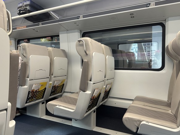 Sommes-nous dans un train, une Bentley ou un avion?