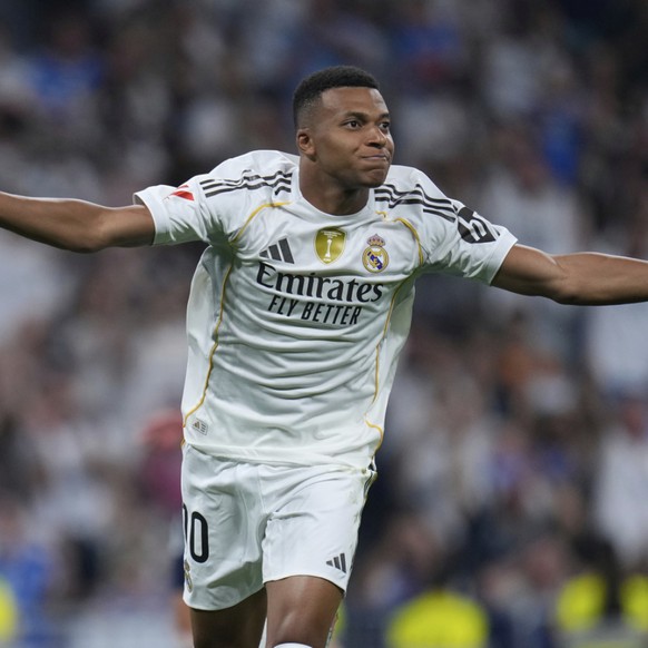 Première journée et premier but pour Kylian Mbappé.