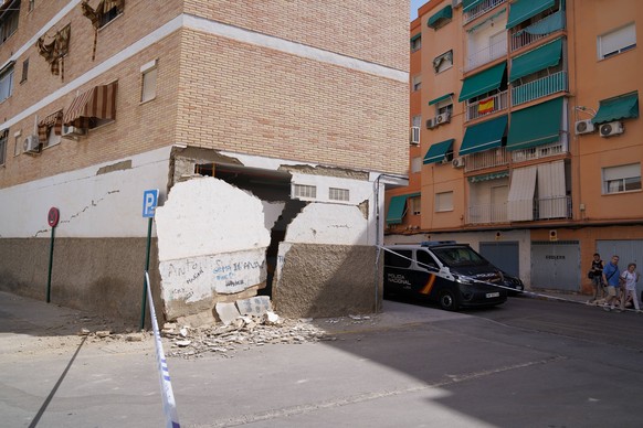 A new strong earthquake strikes Granada and the metropolitan area again. Images of the damage caused by the earthquake. August 18, 2026, in Granada, Andalusia, Spain A new, strong earthquake struck Gr ...