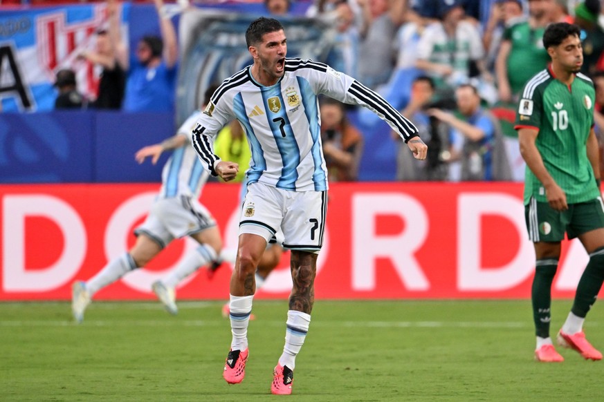 epa13042834 Rodrigo de Paul of Argentina celebrates the 1-0 goal during the FIFA World Cup 2026 group stage match Algeria against Argentina, in Kansas City, Missouri, USA, 16 June 2026. EPA/AMY KONTRA ...