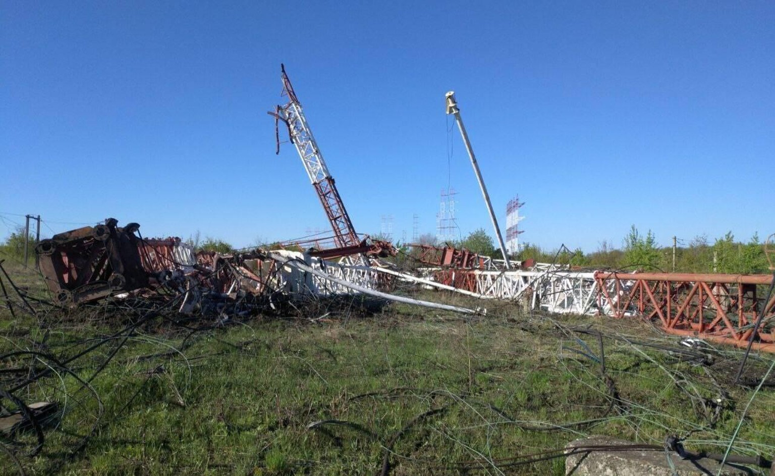 Republik Moldau, Schäden nach Explosionen in Transnistrien Moldova Transnistria Explosions 8175946 26.04.2022 In this handout photo released by the Interior Ministry of the unrecognized Transnistrian  ...