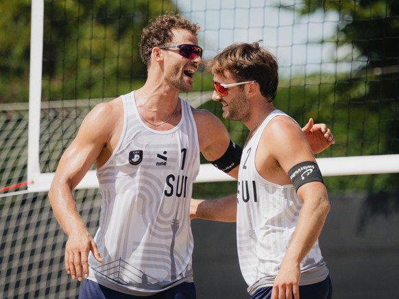 Krattiger (à gauche) et Dillier sont en 8es de finale des Mondiaux