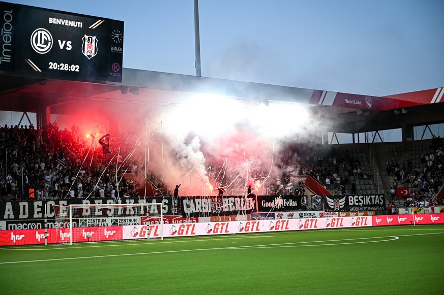 THUN, SWITZERLAND - AUGUST 22: Besiktas supporters during the UEFA Europa League Play-offs Leg 1 of 2 match Lugano vs Besiktas at Stockhorn Arena in Thun, Switzerland on August 22, 2024 (Photo by Pier ...