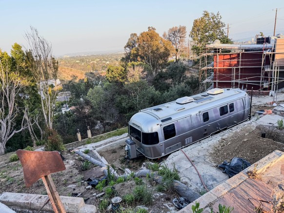 May 15, 2026, Pacific Palisades, Ca, USA: An Airstream sits on L.A. Mayoral Candidate and former Reality TV Star Spencer Pratt��� s multimillion dollar Pacific Palisades property where his house once  ...