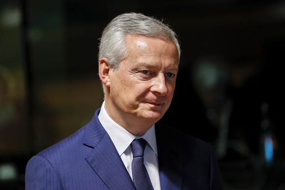 epa10017662 French Minister for Economy, Finance, Industry and Digital Security Bruno Le Maire arrives atthe Economic and Financial Affairs Council (ECOFIN) meeting in Luxembourg, 17 June 2022. EPA/Ju ...