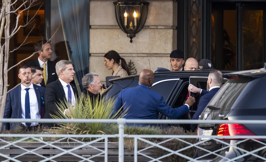 Alerte au «missile balistique» pendant la visite du chef de l'Otan