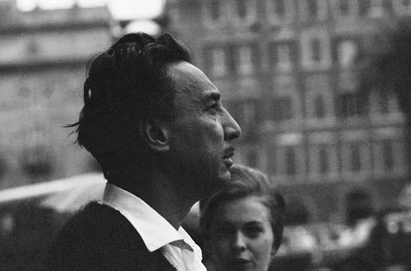 L’écrivain Romain Gary, représenté ici avec son épouse, l’actrice Jean Seberg, en 1961 à Rome.