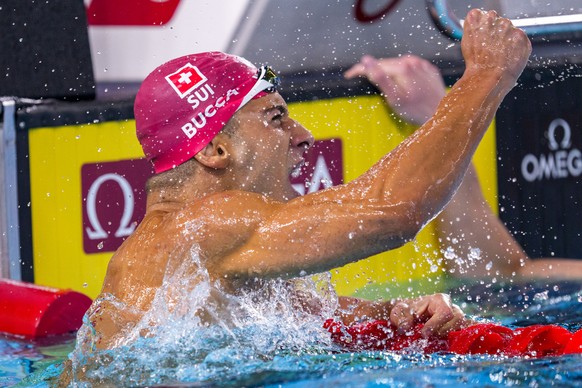 Swiss swimmer Flavio Bucca jubilates after competing in the Men's 200m Backstroke Heats during the European Aquatics Swimming Championships in Paris, France, Tuesday, Aug. 11, 2026. (KEYSTONE/Pat ...