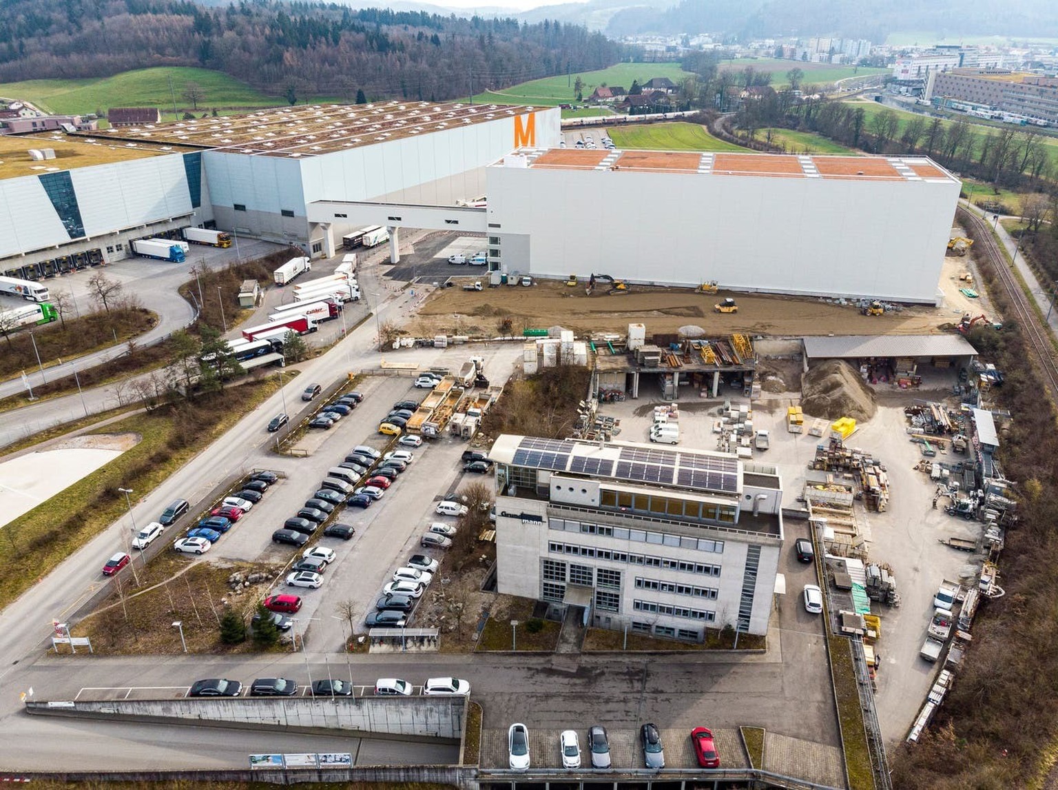Voici le centre de Suhr.