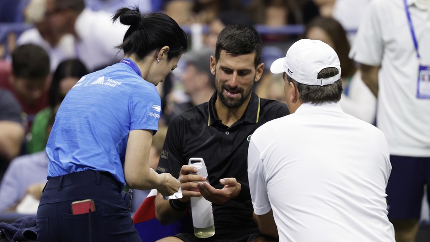 L'inquiétude continue de grandir autour de Novak Djokovic
