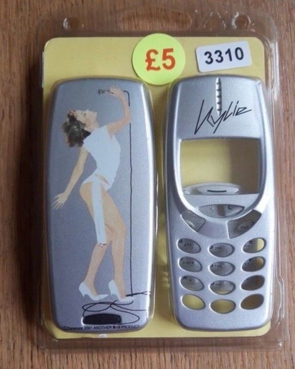 Handy Cover aus den 2000ern