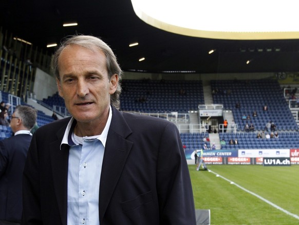 Der neue Sportchef des FC Luzern, Heinz Hermann, aufgenommen vor dem Fussball Meisterschaftsspiel der Super League zwischen dem FC Luzern und dem Servette FC 1890 am Samstag, 21. April 2012, in der Sw ...