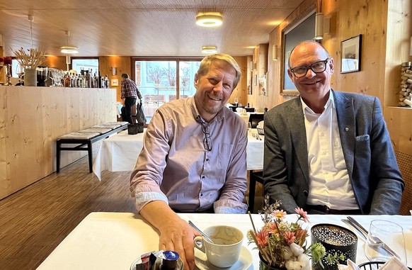 Watson est allé à Baar et Allenwinden, la commune et localité d&#039;origine du candidat au Conseil fédéral, Martin Pfister.