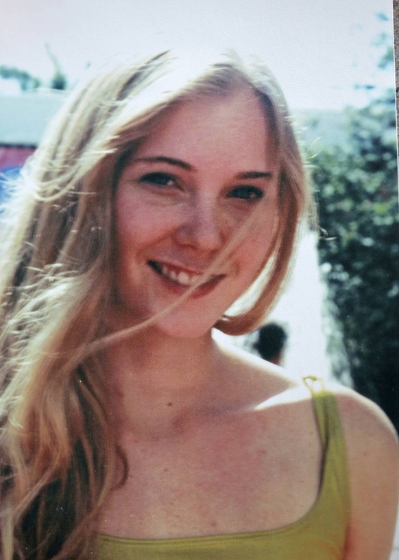 Virginia Giuffre, à l'époque où elle tombe dans les filets de Jeffrey Epstein.