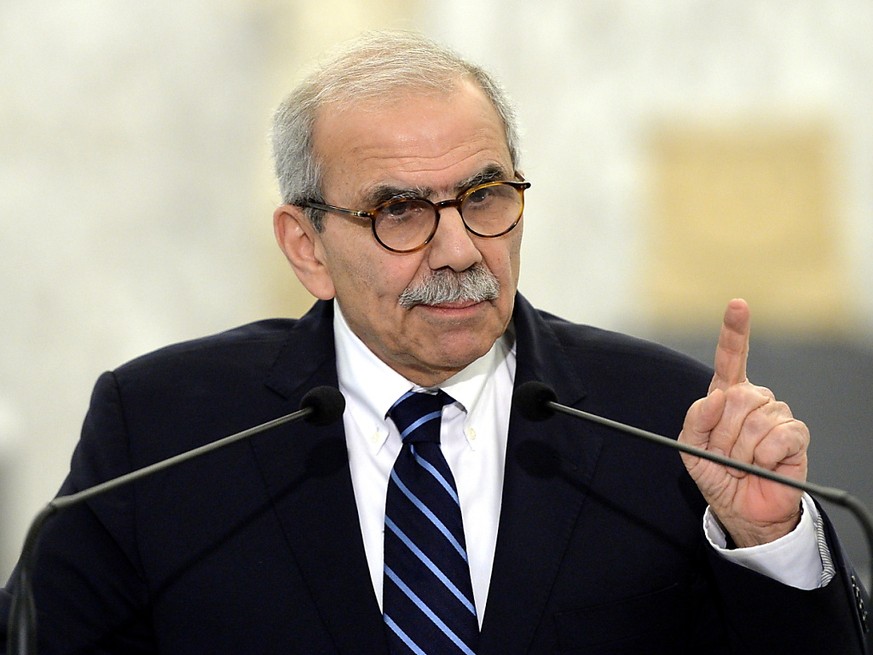 Le premier ministre Nawaf Salam a form