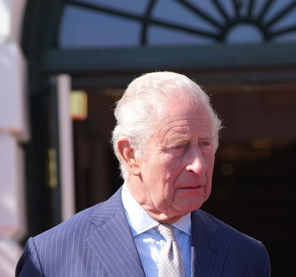 President Donald Trump talks with King Charles III at the White House, Monday, April 27, 2026, in Washington. (AP Photo/Alex Brandon).