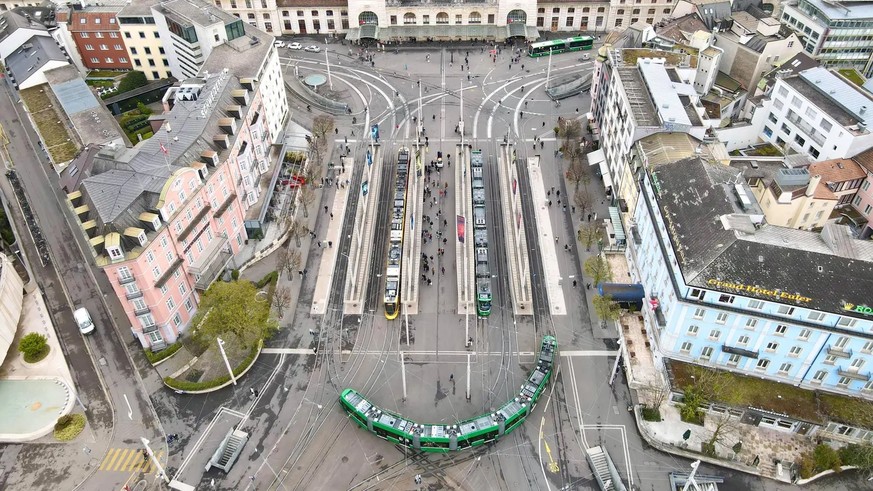 Une puanteur violente a été remarquée plusieurs fois, cette semaine, autour de la gare CFF de Bâle.