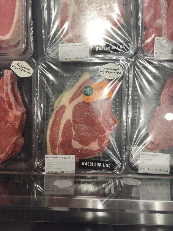 Tous concernaient le rayon boucherie.