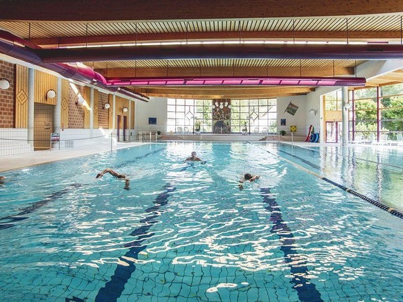 Piscine &amp; Wellness Les Hémionées