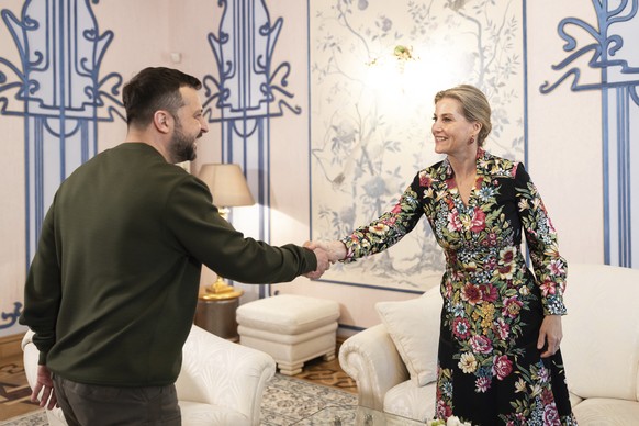 CORRECTS DATE In this photo released by the Ukrainian Presidential Press Office on Tuesday, April. 30, 2024, Ukrainian President Volodymyr Zelenskyy, left, shakes hands with Britain&#039;s Sophie, Duc ...