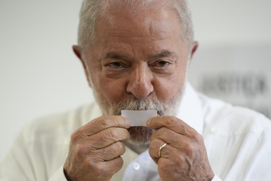 Lula, 77 ans, a été élu le 30 octobre d'une courte tête face au président sortant d'extrême droite Jair Bolsonaro.