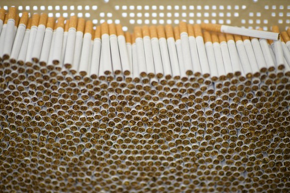 Blick auf CBD-Zigaretten der Marke &#039;&#039;Heimat Tabak und Hanf&#039;&#039;, aufgenommen am Mittwoch, 12. Juli 2017, in Steinach. Die Zigaretten des Herstellers Koch und Gsell sind laut eigener M ...