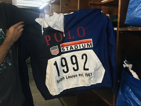 Comme cette petite veste Ralph Lauren cachée dans ses archives, dont Numa estime le prix à environ 2000 francs.