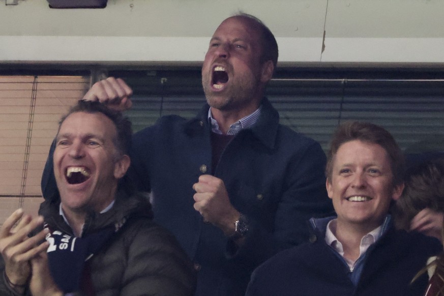 BIRMINGHAM, ENGLAND - APRIL 15: Prince William, Prince of Wales celebrates the second goal of Aston Villa during the UEFA Champions League 2024/25 Quarter Final Second Leg football match between Aston ...