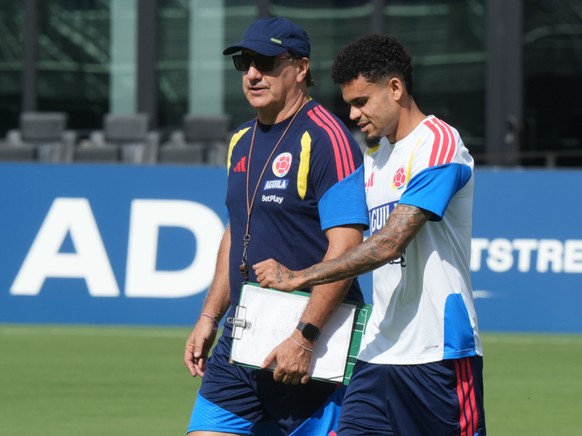 Nestor Lorenzo (à gauche), Luis Diaz et la Colombie ne sont pas favorisés par le calendrier des matches.