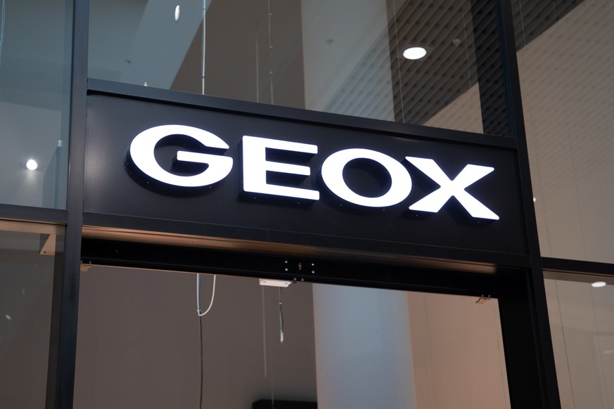 L'entreprise Geox assure que son règlement intérieur respecte strictement les termes de la législation française.