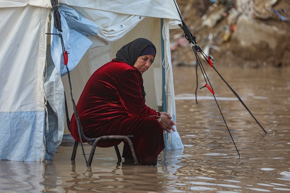 Une partie de la population de Gaza vit dans des tentes de fortune, parfois inondées par les pluies.