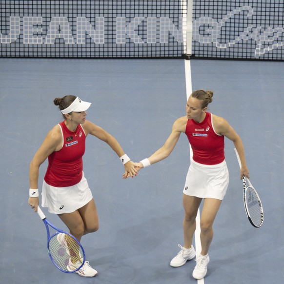 Belinda Bencic et Viktorija Golubic ont donné un 2e point à la Suisse