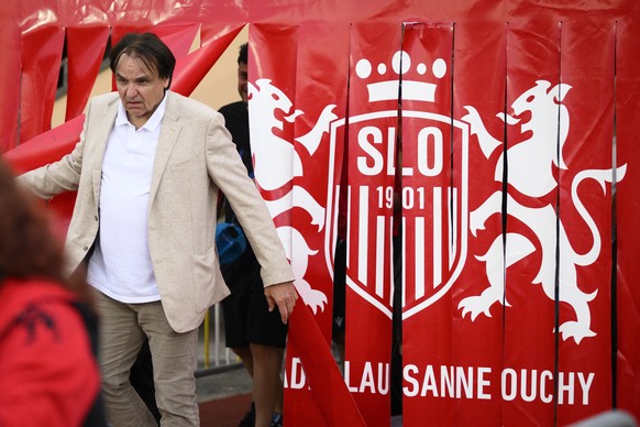 Le president du FC Sion Christian Constantin entre sur le terrain lors du match retour du barrage de promotion en Super League et de relegation en Challenge League de football entre le FC Stade Lausan ...