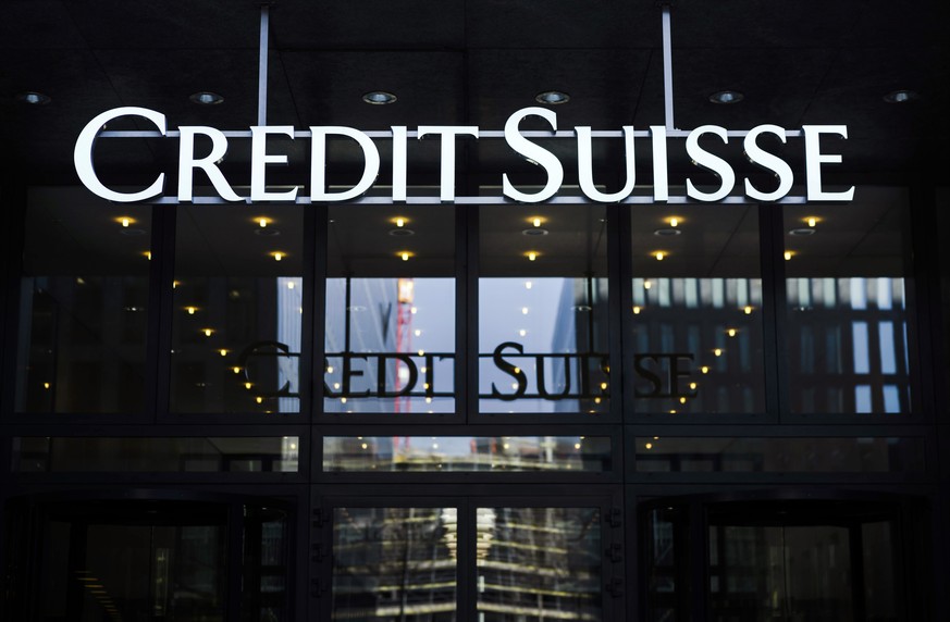 ARCHIV - DIE CREDIT SUISSE LEGT MEHR GELD FUER RECHTSSTREITIGKEITEN ZUR SEITE, DIE UEBER EIN JAHRZEHNT ZUR